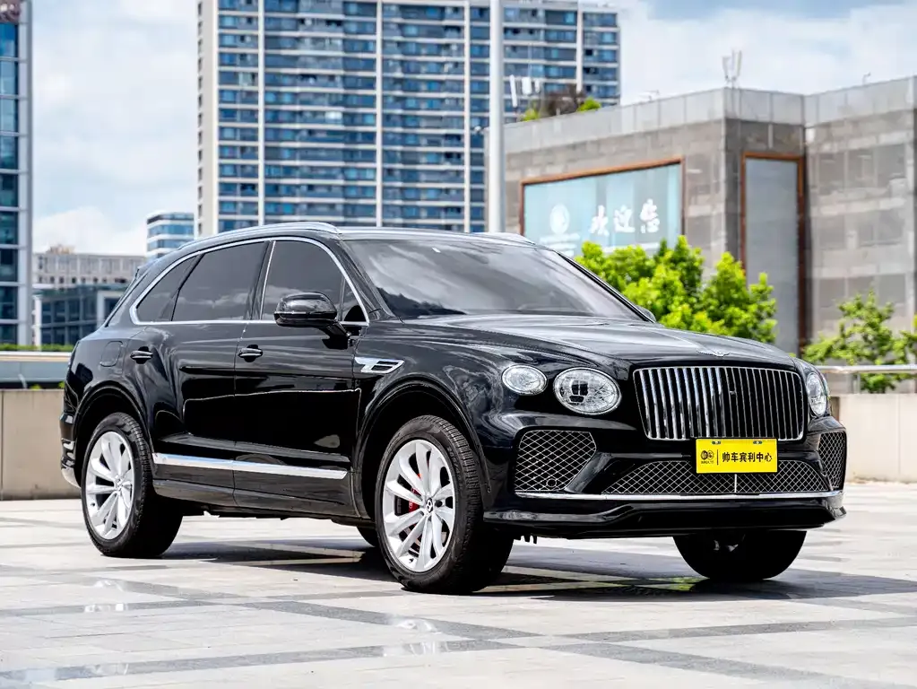 Bentley Bentayga — фото 9