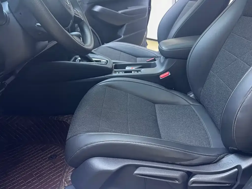 Honda Vezel 2023 из CN, фото 6