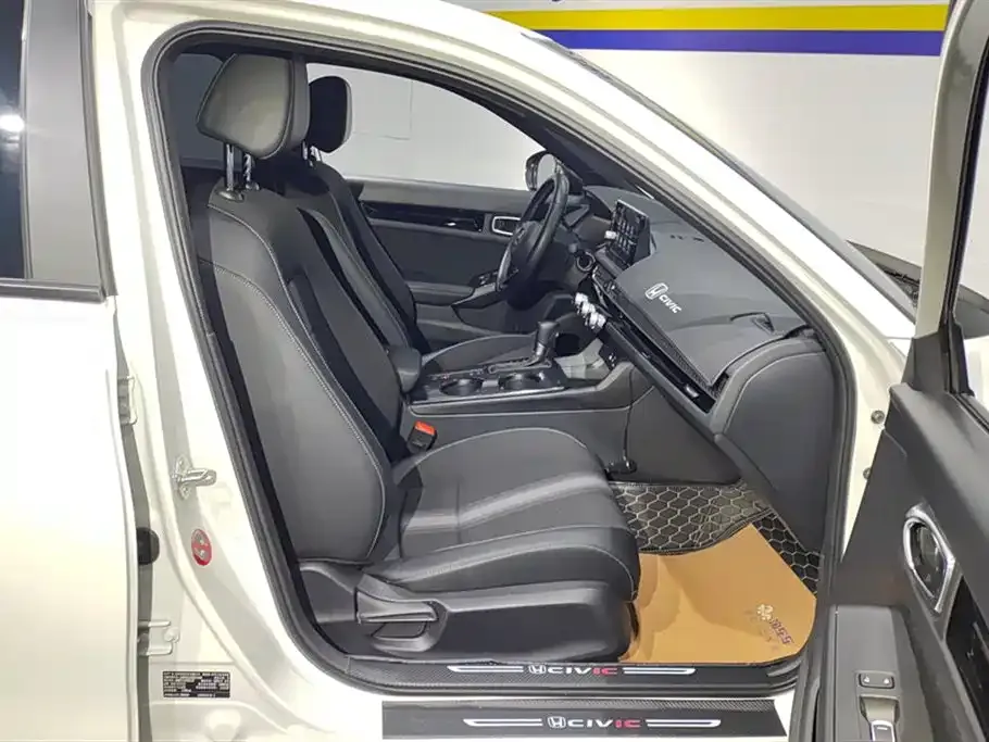 Honda Civic — фото 5