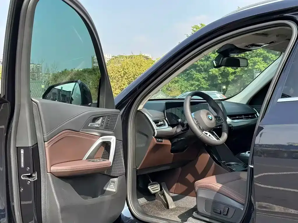 BMW X1 2025 из CN, фото 10