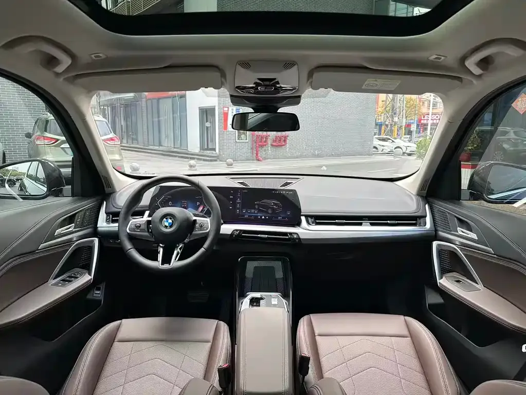 BMW X1 2025 из CN, фото 6