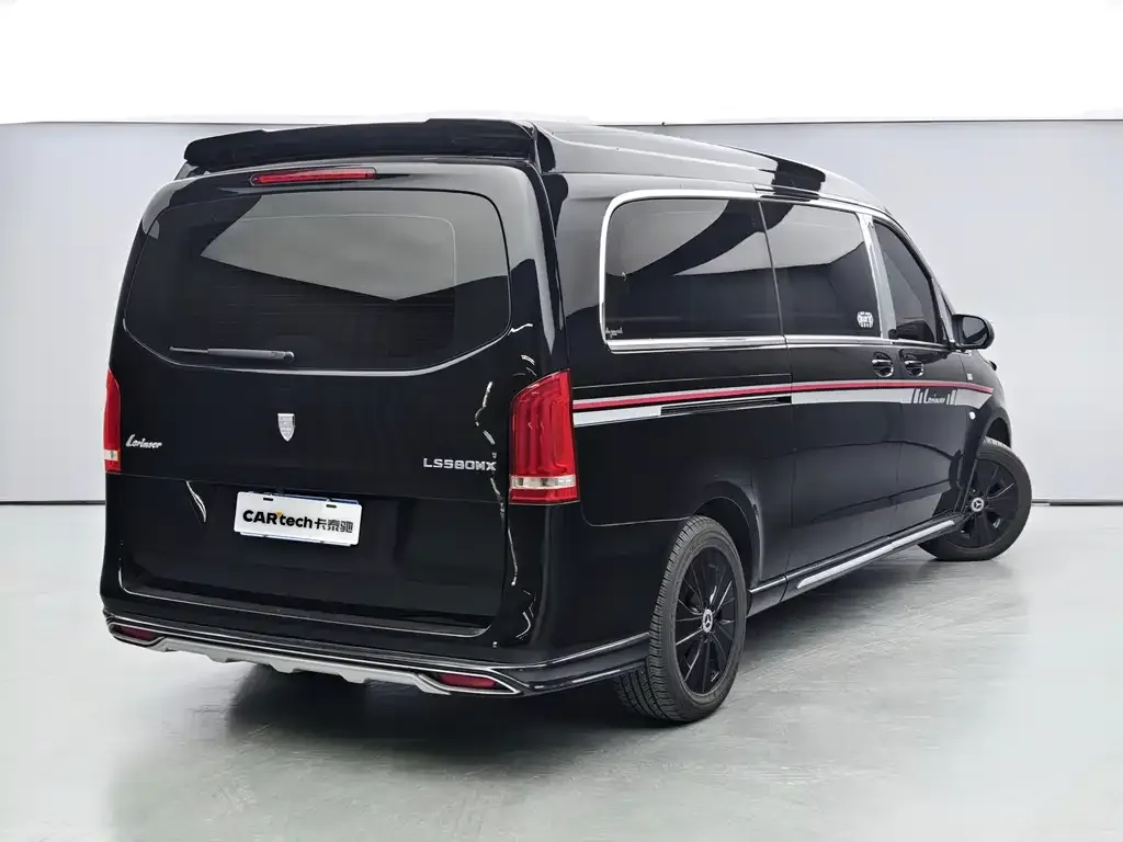 Mercedes-Benz Vito — фото 10