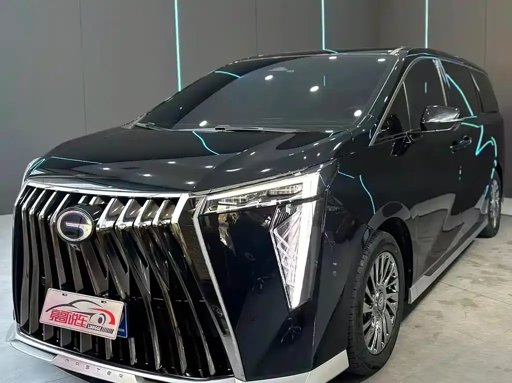 GAC Motor Trumpchi M8 — фото 1