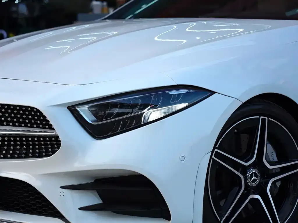 Mercedes-Benz CLS — фото 2
