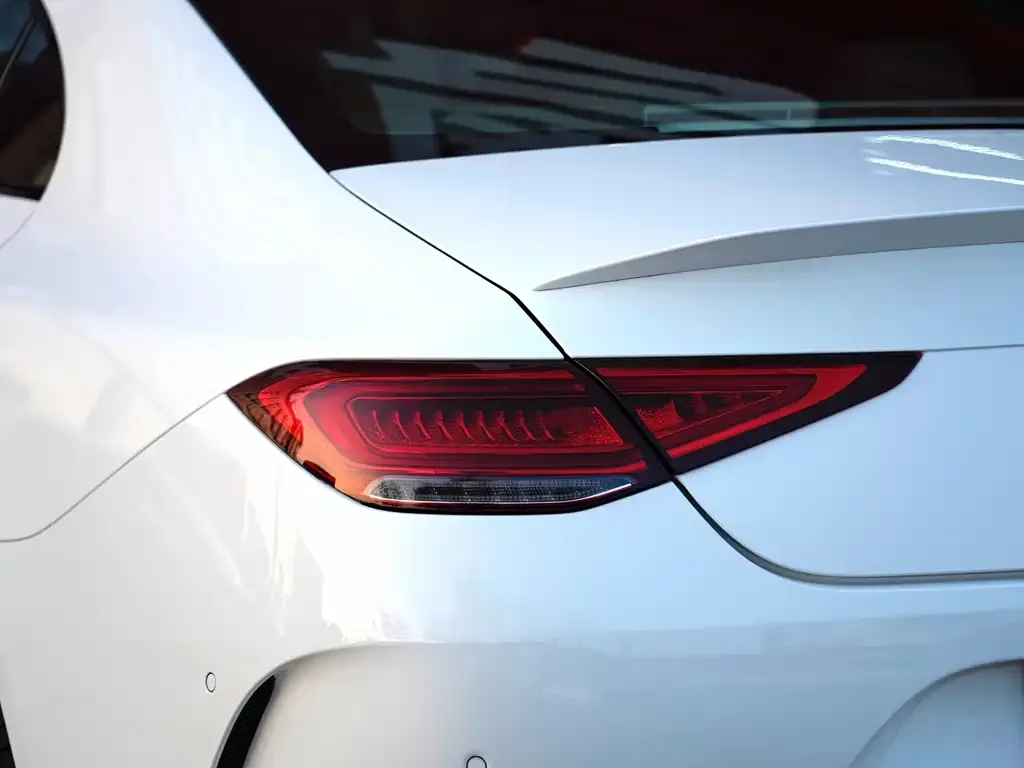 Mercedes-Benz CLS — фото 6