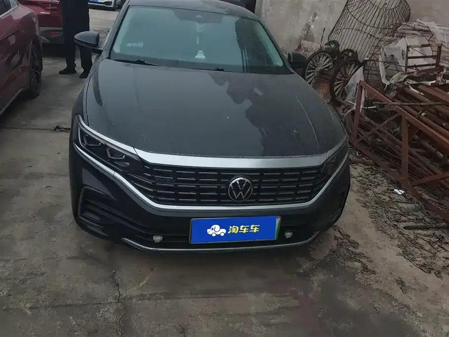 Volkswagen Passat New Energy — фото 10
