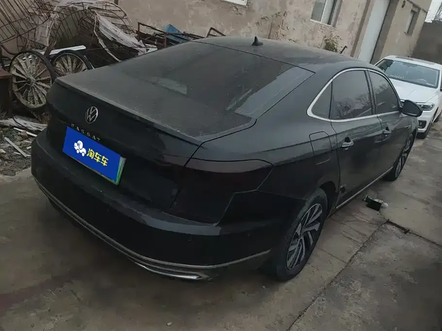 Volkswagen Passat New Energy — фото 8