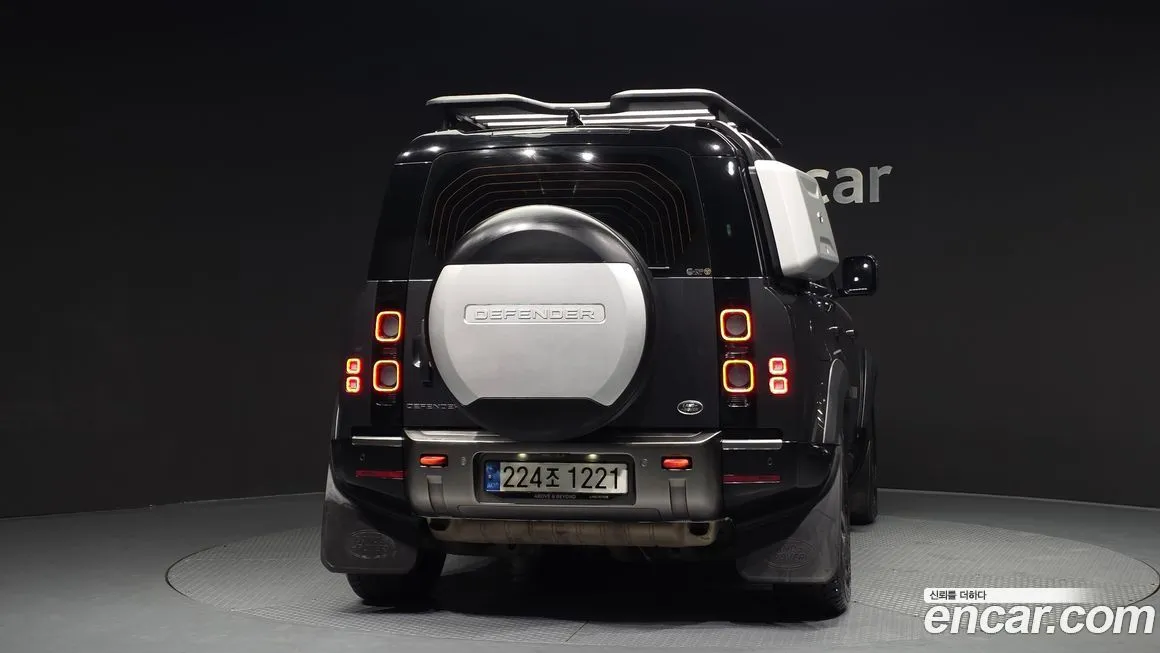 Land Rover Defender 2023 из KR, фото 4