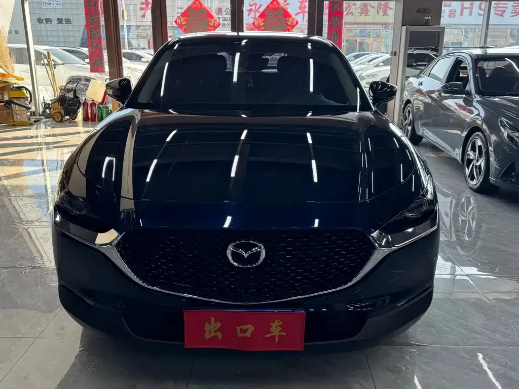 Mazda CX-30 2021 из CN, фото 2