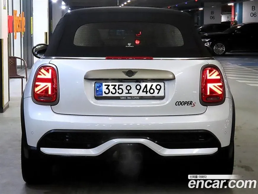 Mini Cooper Convertible 2024 из KR, фото 4