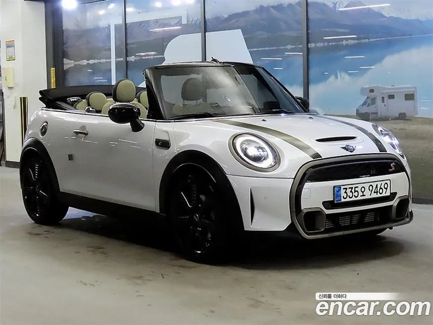 Mini Cooper Convertible 2024 из KR, фото 6