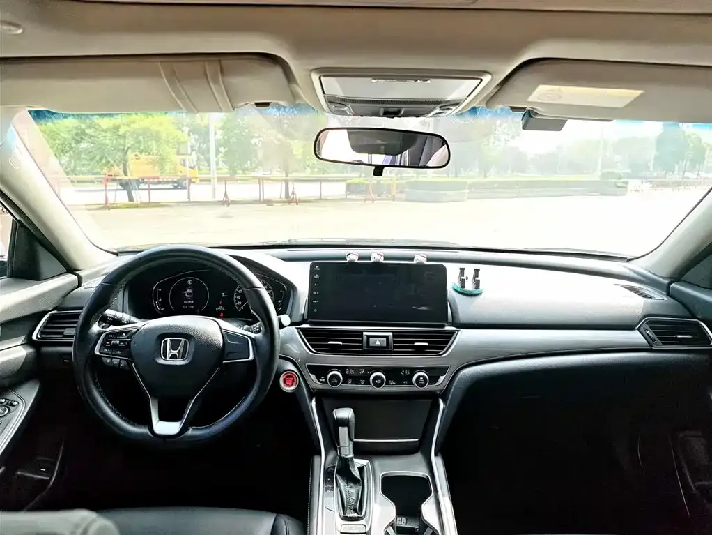 Honda Accord 2022 из CN, фото 5