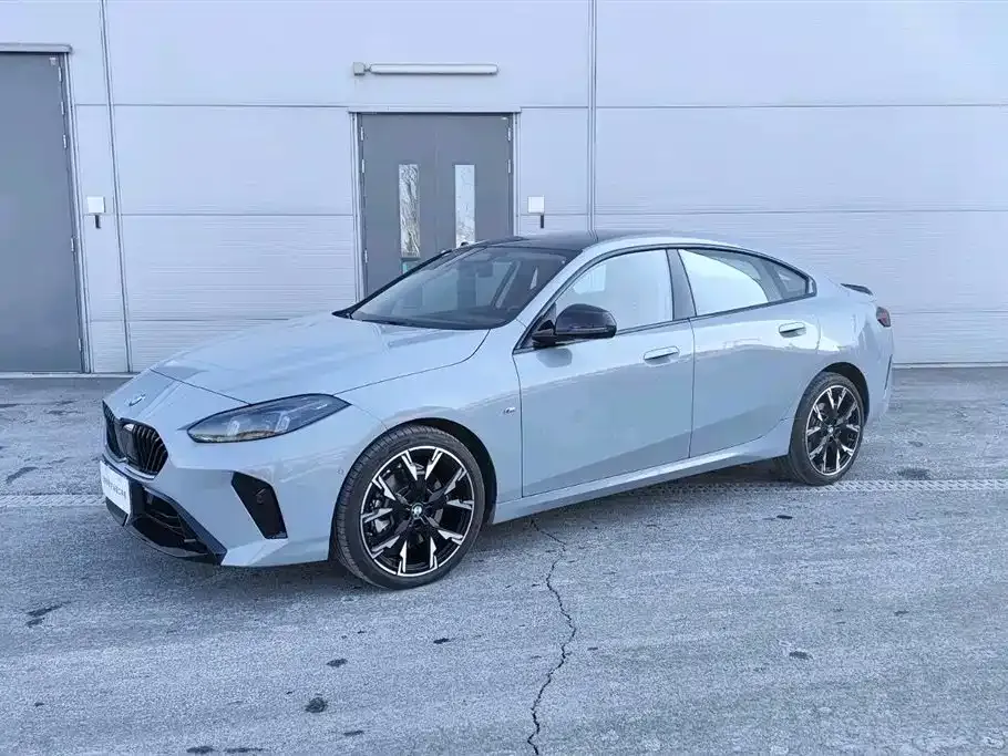BMW 2 Series 2025 из CN, фото 1