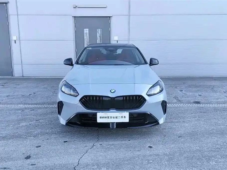 BMW 2 Series 2025 из CN, фото 8
