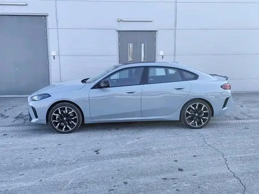 BMW 2 Series 2025 из CN, фото 2