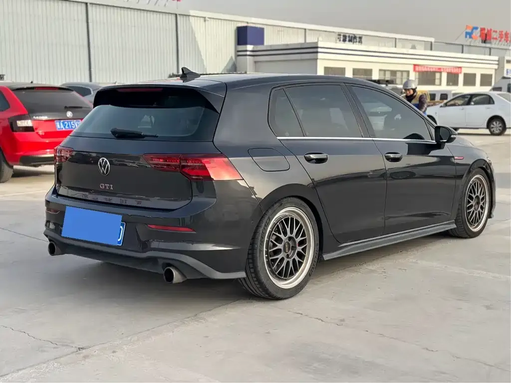 Volkswagen Golf GTI 2022 из CN, фото 4