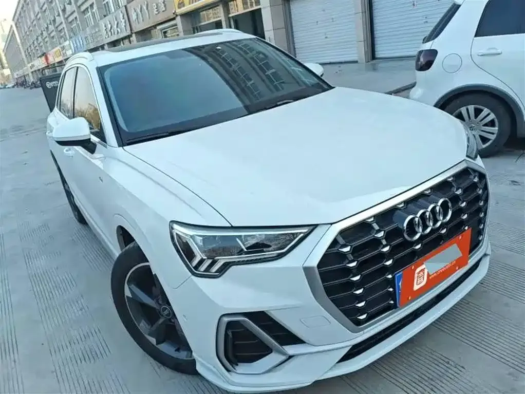 Audi Q3 2023 из CN, фото 6