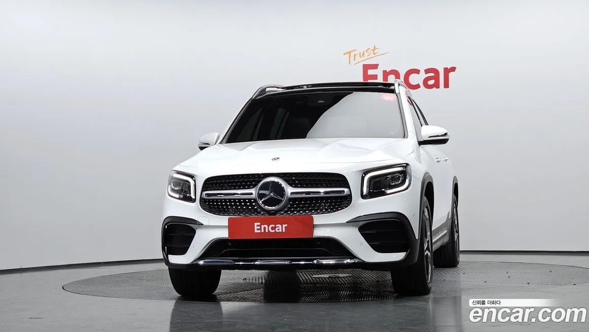 Mercedes-Benz GLB-Class — фото 3