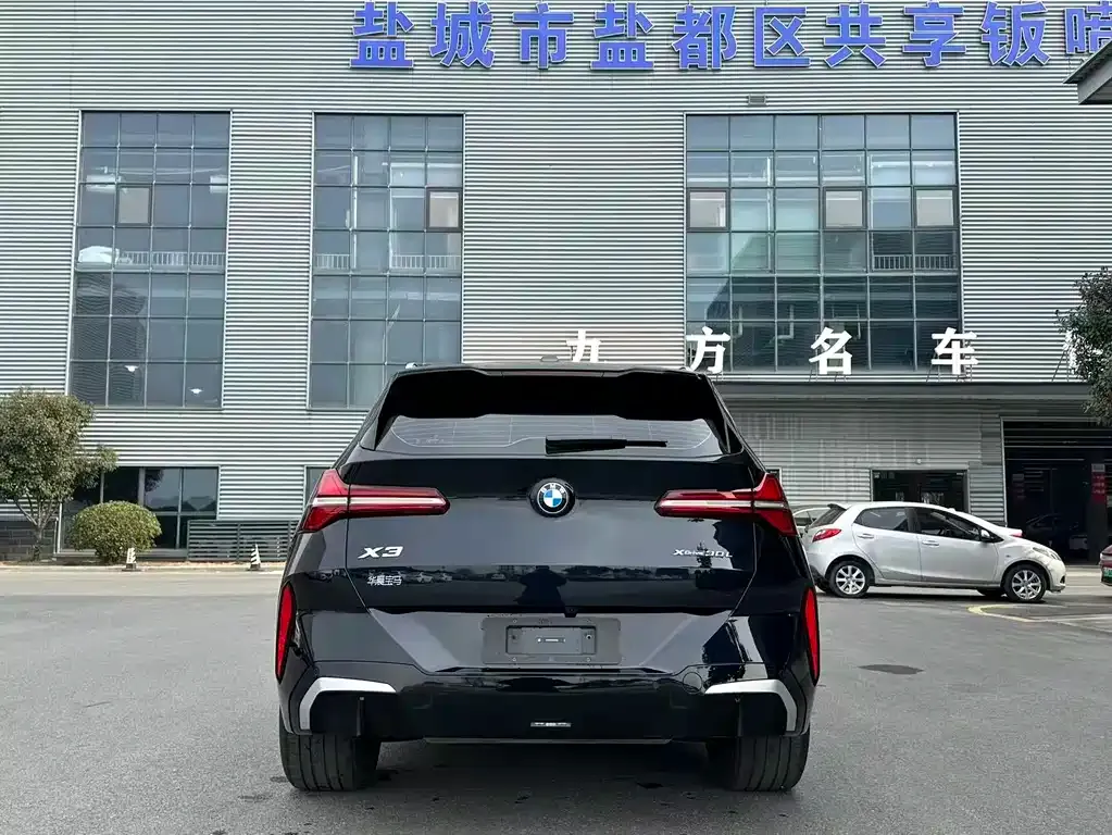 BMW X3 2025 из CN, фото 10