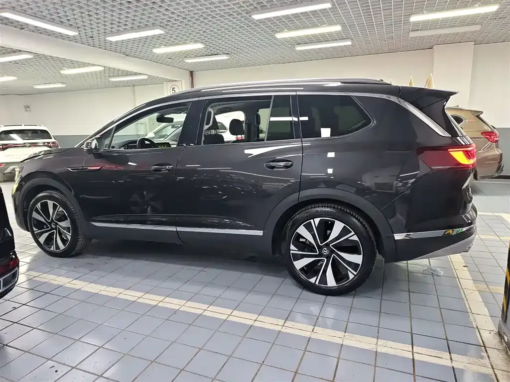 Volkswagen Talagon 2023 из CN, фото 4