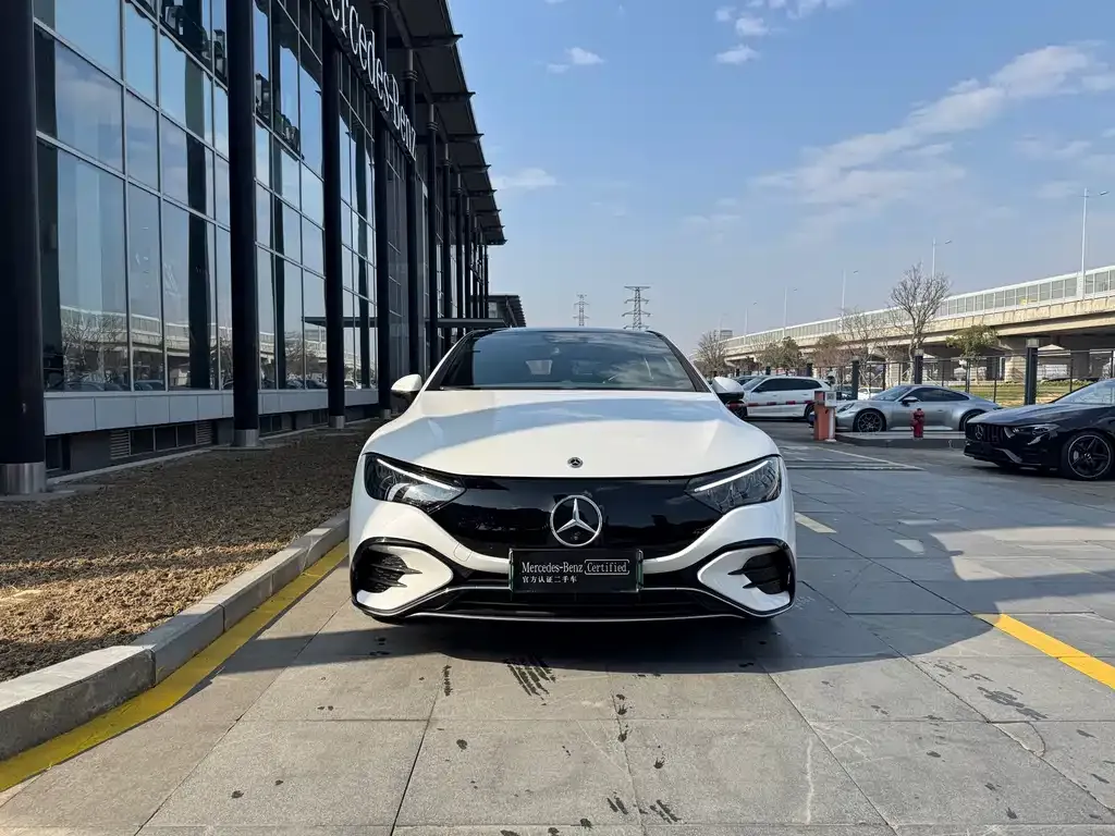Mercedes-Benz EQE 2023 из CN, фото 6