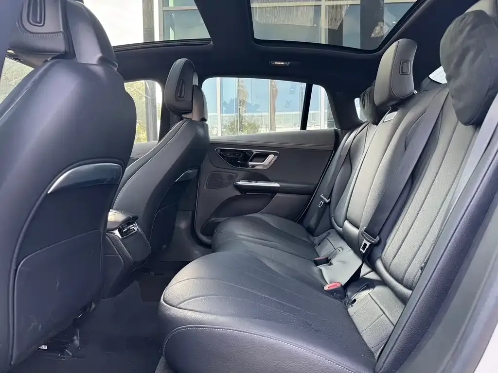 Mercedes-Benz EQE 2023 из CN, фото 9