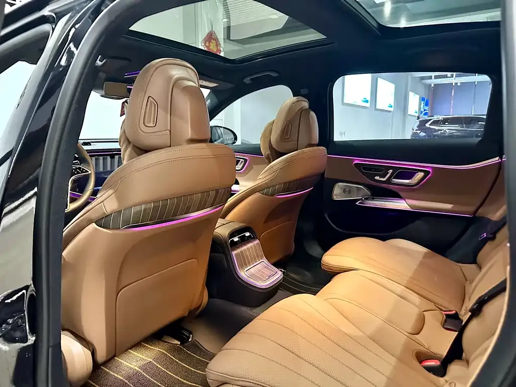 Mercedes-Benz E-Class 2025 из CN, фото 6