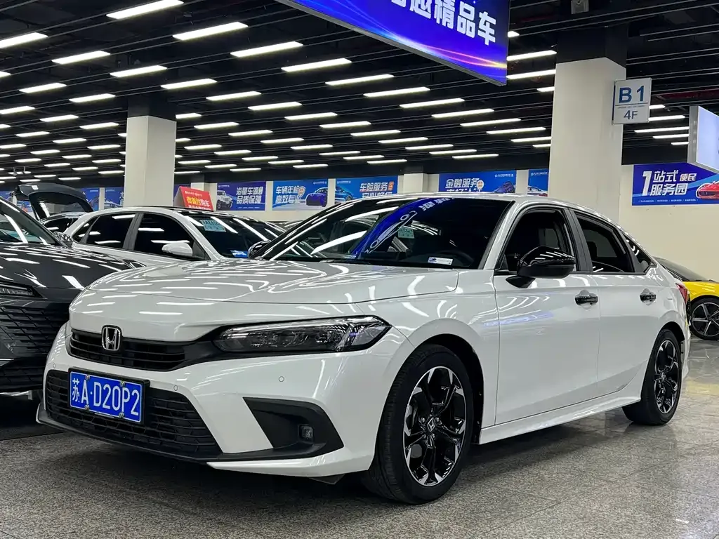 Honda Civic — фото 1