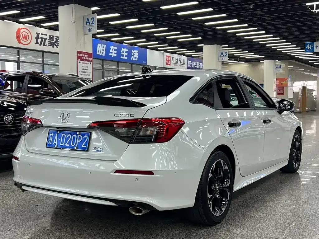 Honda Civic — фото 9