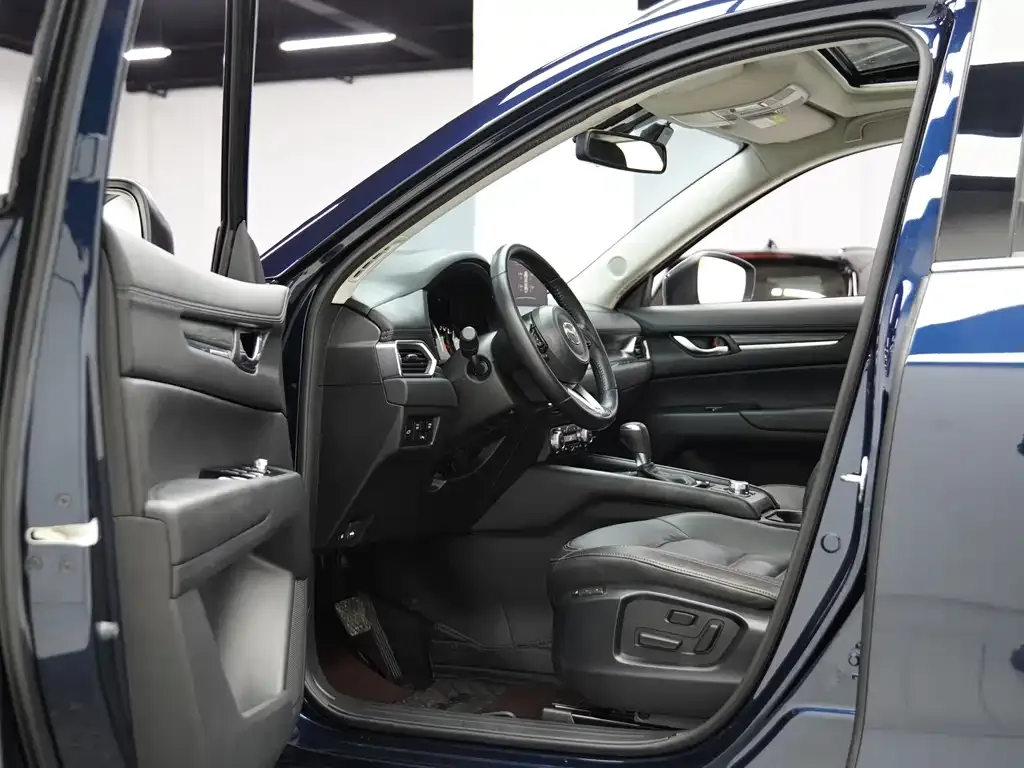 Mazda CX-5 2022 из CN, фото 9