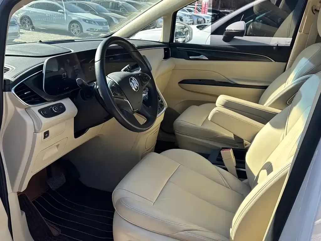 Buick GL8 2024 из CN, фото 7