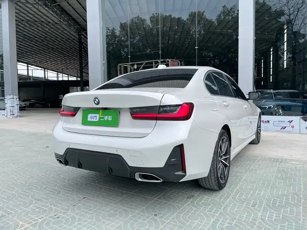 BMW 3 Series 2023 из CN, фото 5