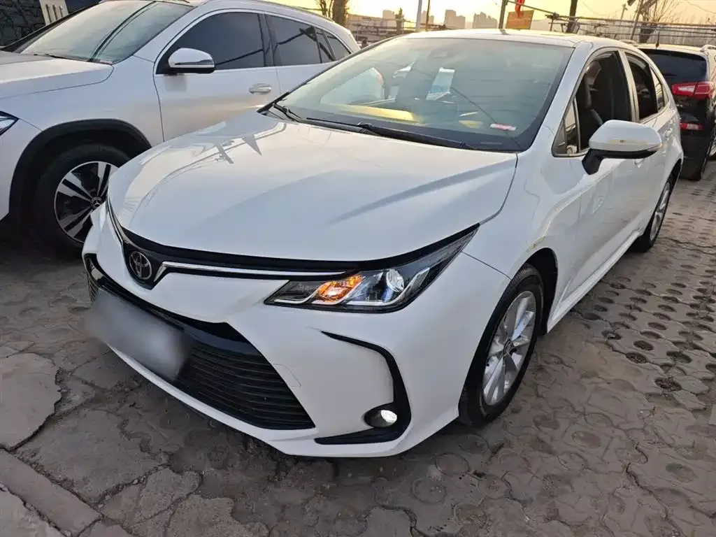 Toyota Corolla 2022 из CN, фото 3