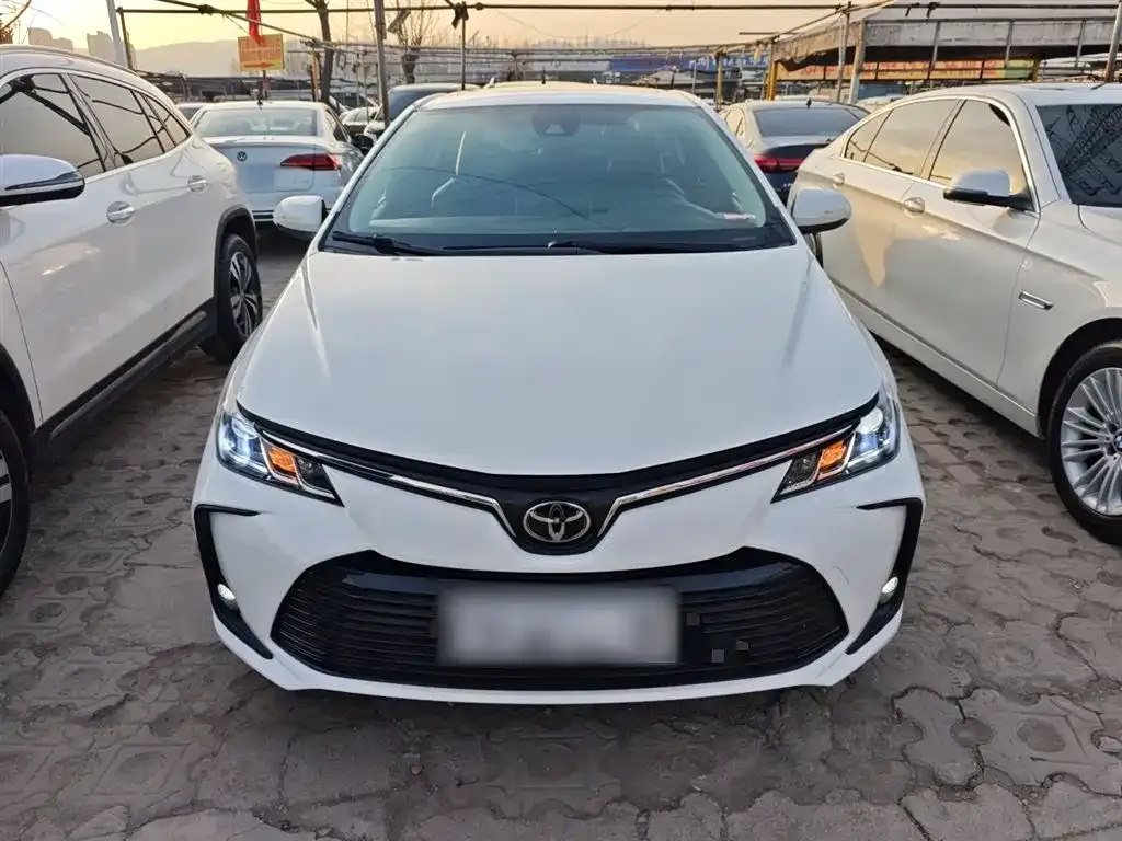 Toyota Corolla 2022 из CN, фото 7