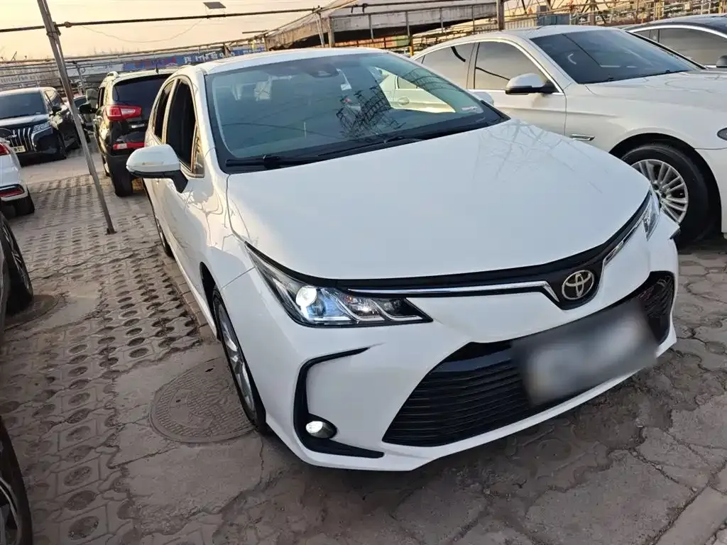 Toyota Corolla 2022 из CN, фото 10