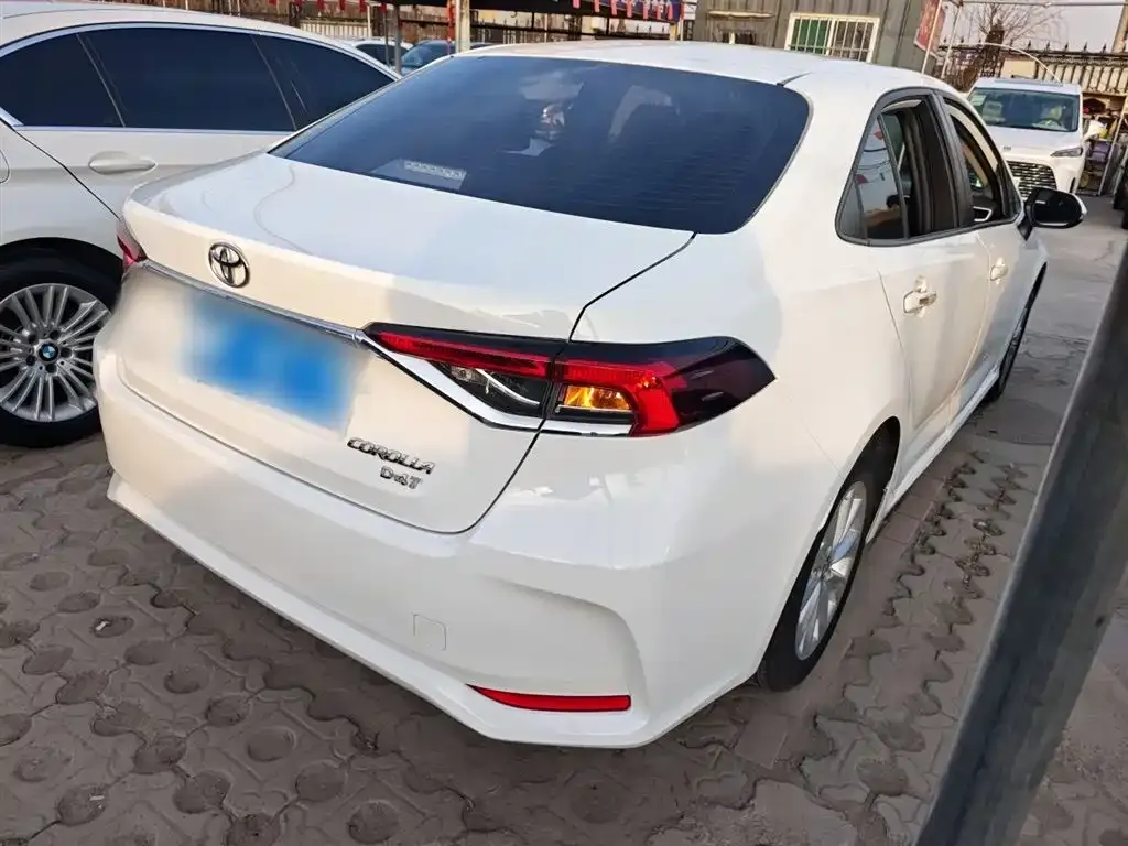 Toyota Corolla 2022 из CN, фото 9