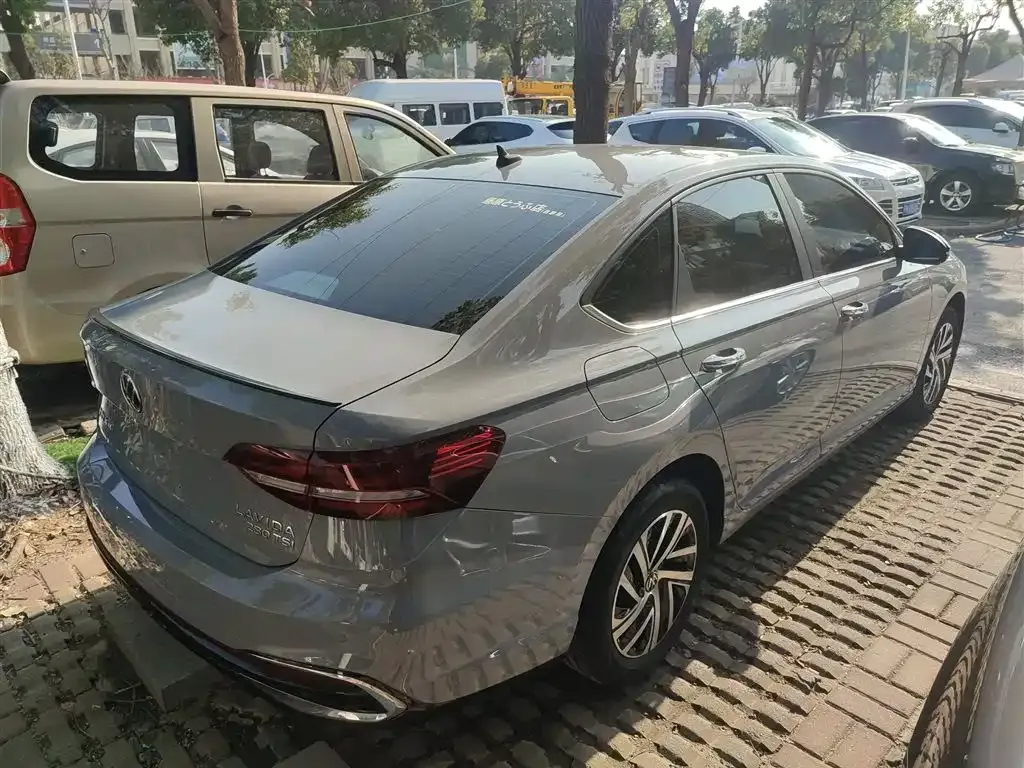 Volkswagen Lavida 2022 из CN, фото 9