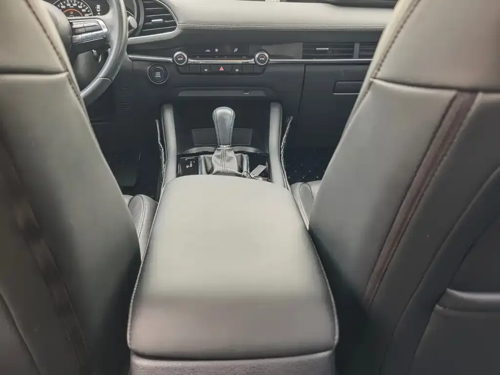 Mazda 3 Axela 2021 из CN, фото 2