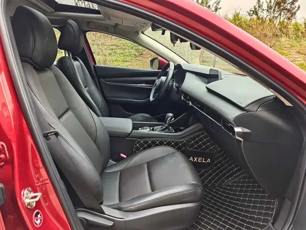 Mazda 3 Axela 2021 из CN, фото 10