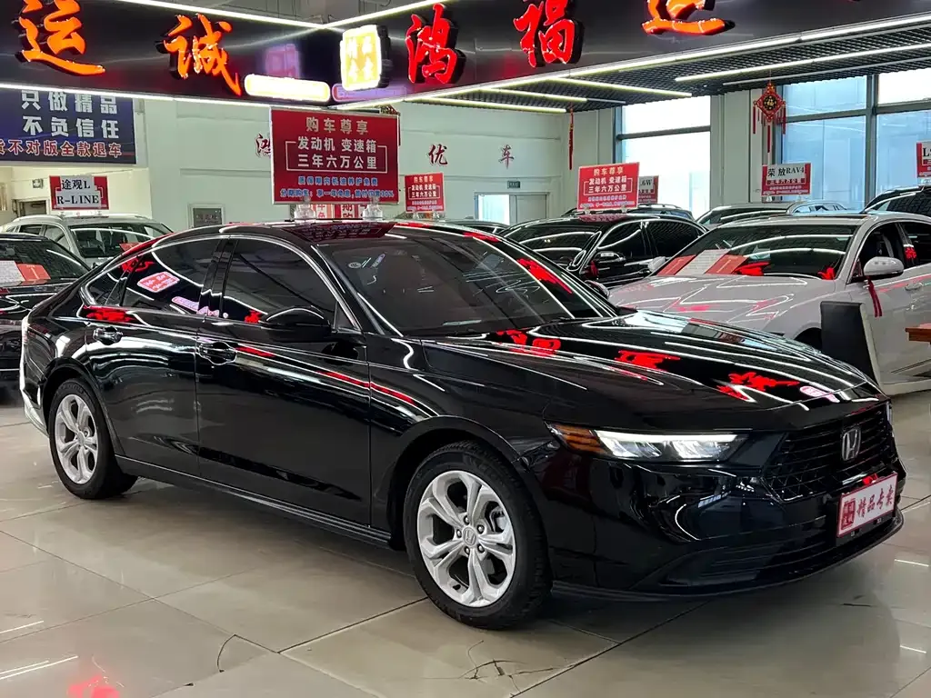 Honda Accord — фото 6