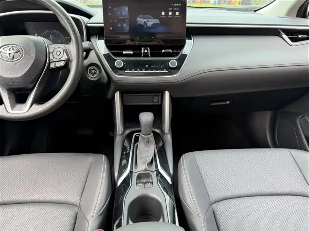 Toyota Frontlander 2023 из CN, фото 3