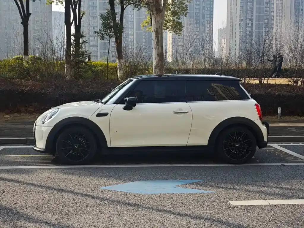 MINI Cooper (3-door) 2021 из CN, фото 9