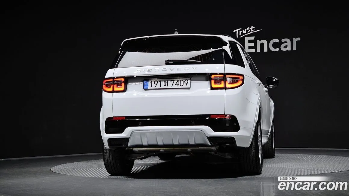 Land Rover Discovery Sport — фото 2