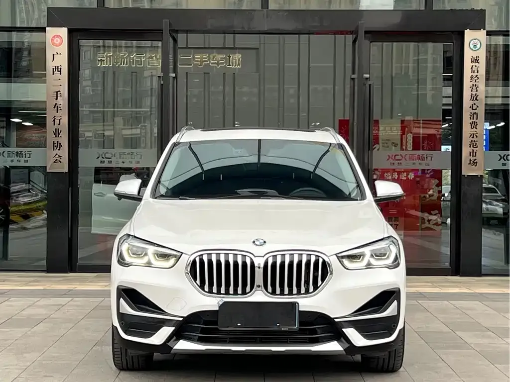 BMW X1 2022 из CN, фото 4
