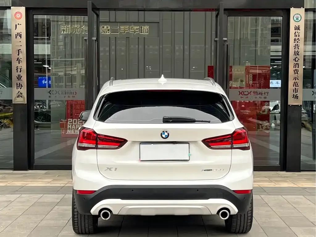 BMW X1 2022 из CN, фото 2