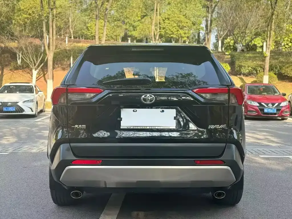 Toyota RAV4 2021 из CN, фото 5