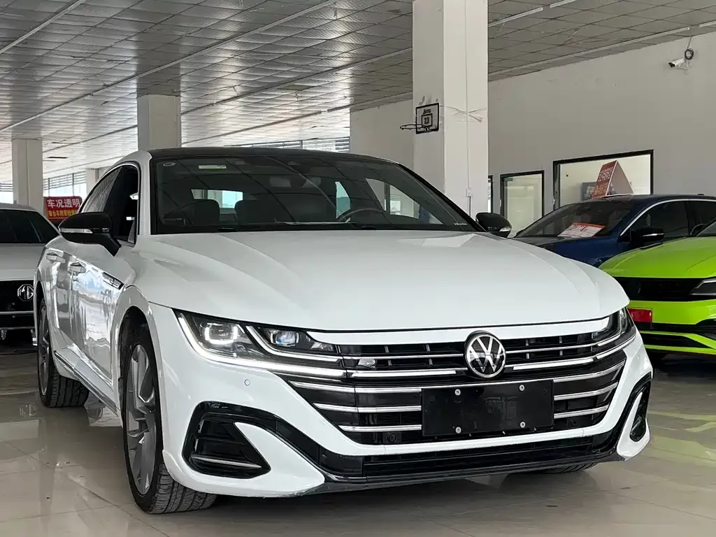 Volkswagen CC — фото 10