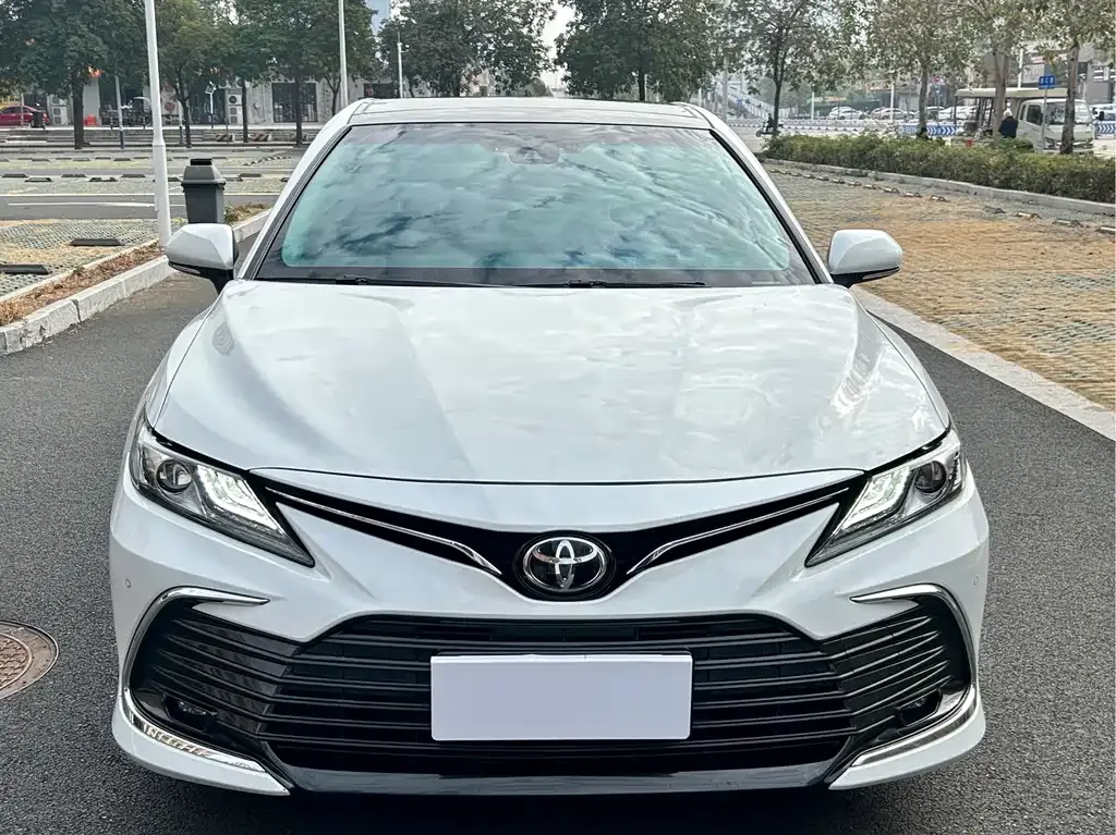 Toyota Camry 2022 из CN, фото 7