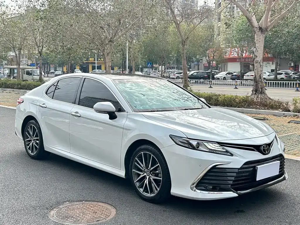 Toyota Camry 2022 из CN, фото 9