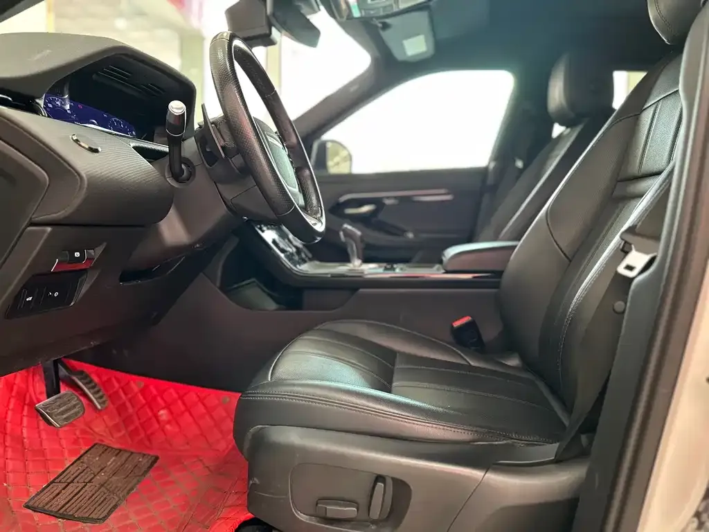 Land Rover Evoque — фото 10